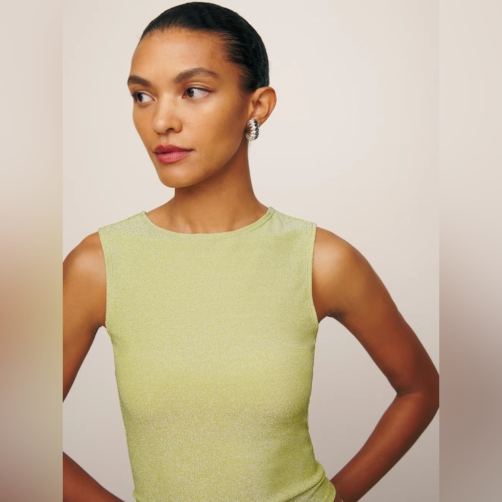Reformation Andres Knit Top in Sparkling Green - Picture 2 of 9